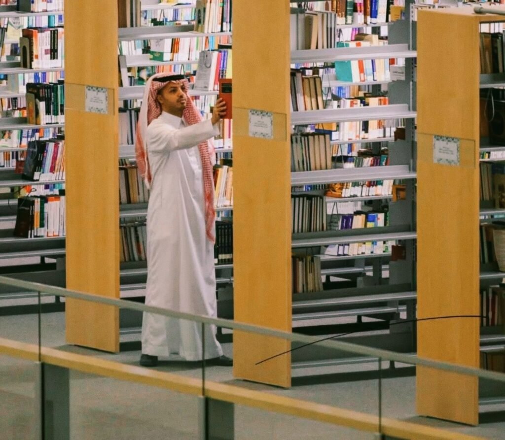زيادة ملحوظة في حركة الترجمة وتراجع نسبي في التأليف الأدبي – تقرير الحالة الثقافية السعودية 2024